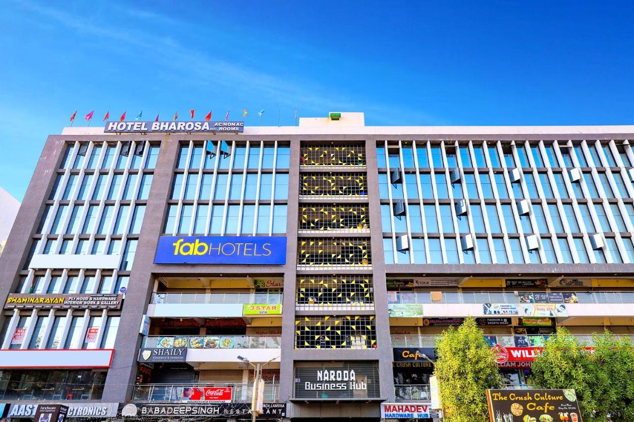 Fabhotel Bharosa Inn Ahmedabad Exteriör bild