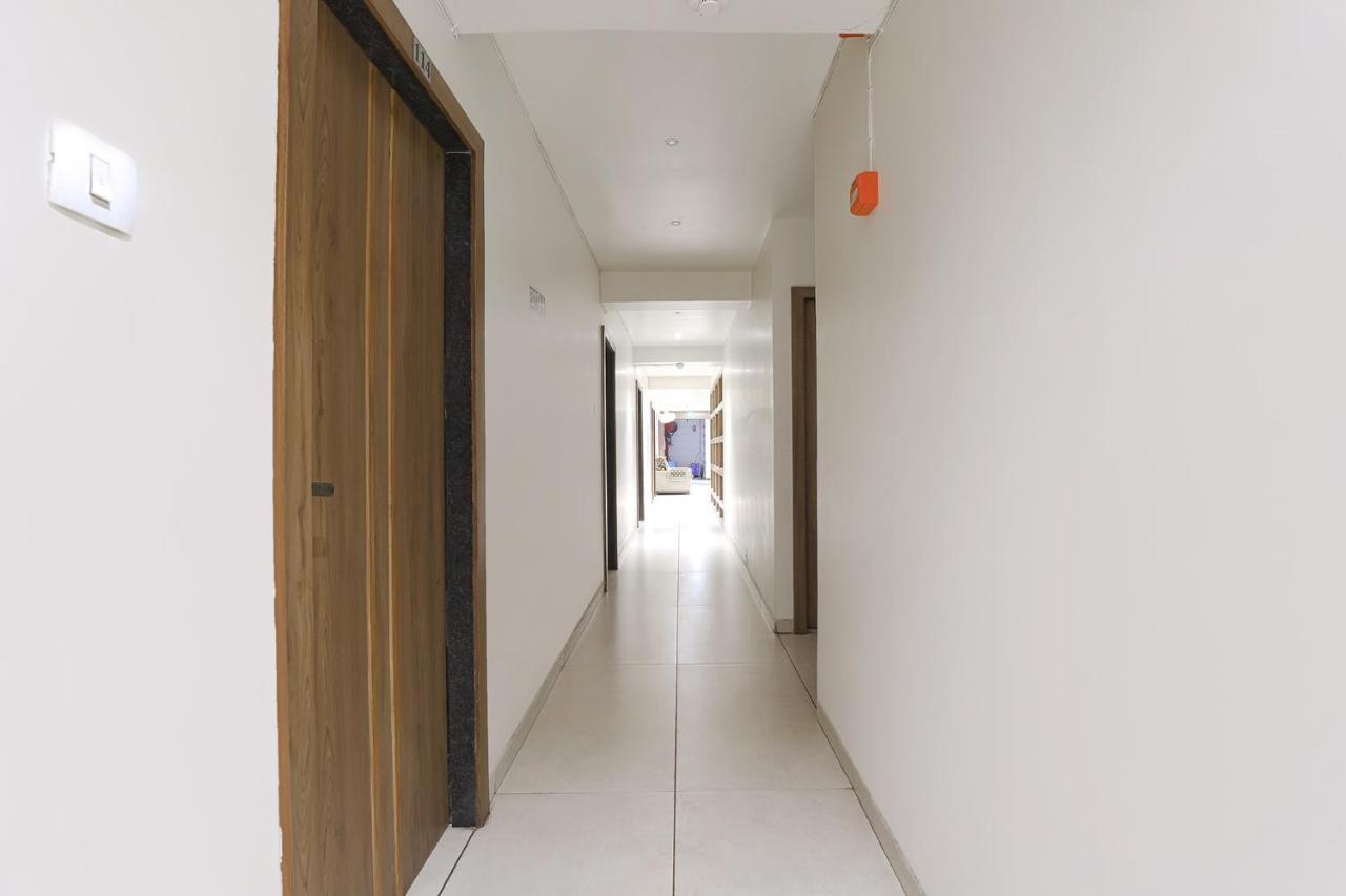 Fabhotel Bharosa Inn Ahmedabad Exteriör bild
