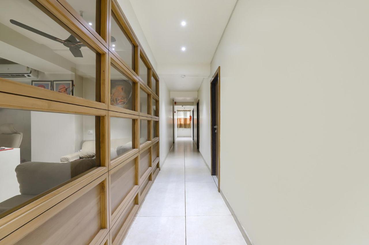Fabhotel Bharosa Inn Ahmedabad Exteriör bild